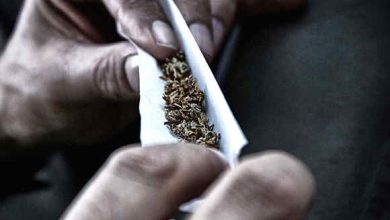 Rolling a Joint