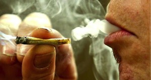 mariujana smoker